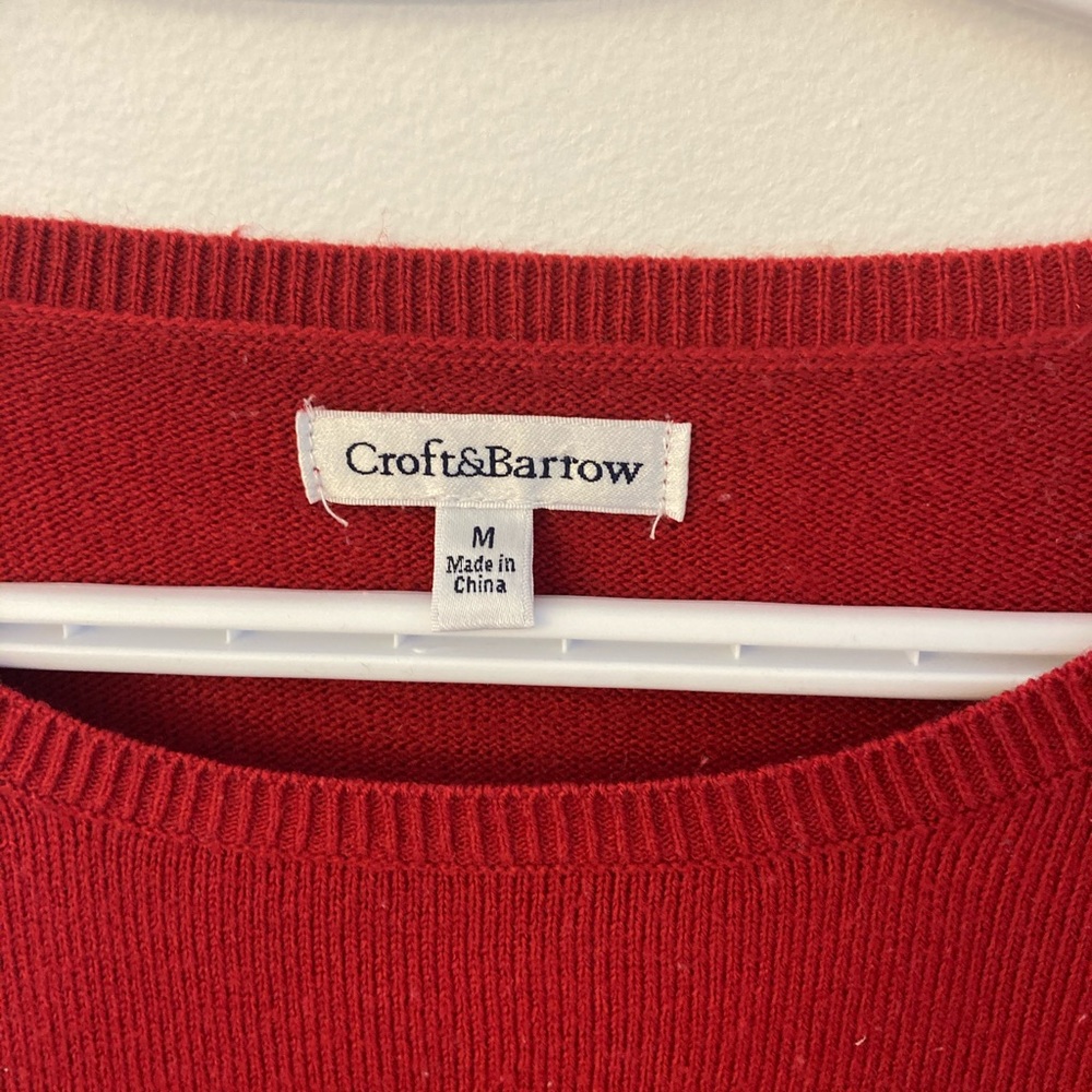 Women’s sweater